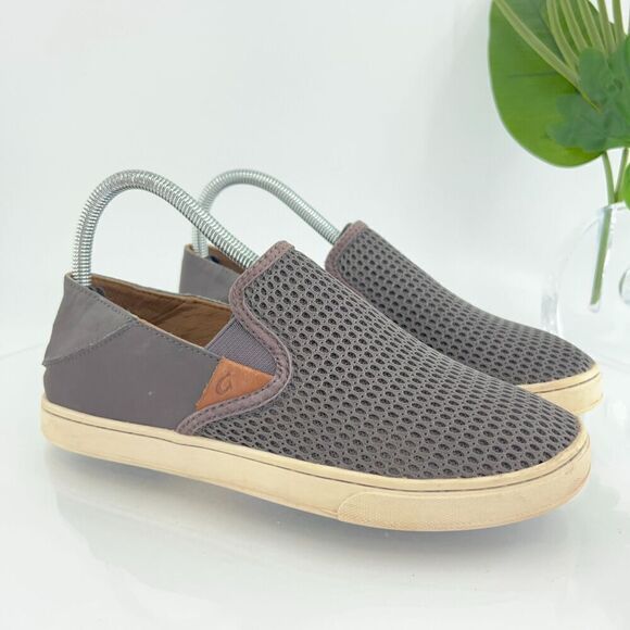OluKai Women's Pehuea Shoe Size 7.5 Slip On Loafer Flats Gray Mesh Convertible - Picture 1 of 12